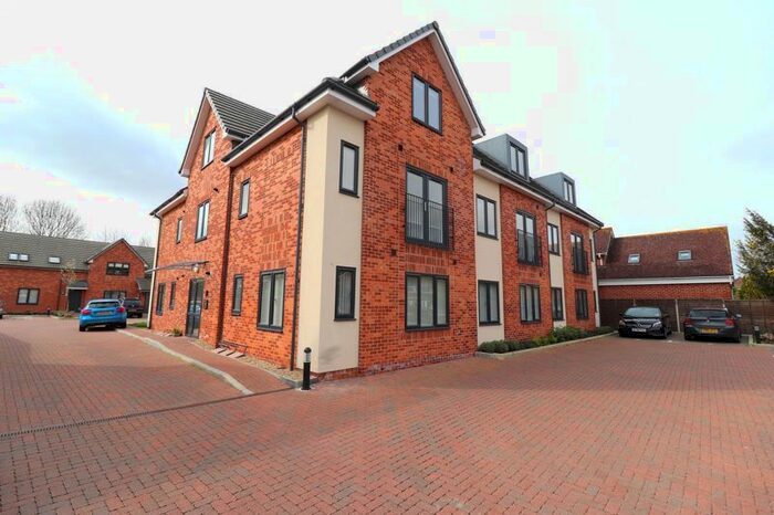 1 Bedroom Flat To Rent In Saunders Court, Barnwood Road, Gloucester, GL4