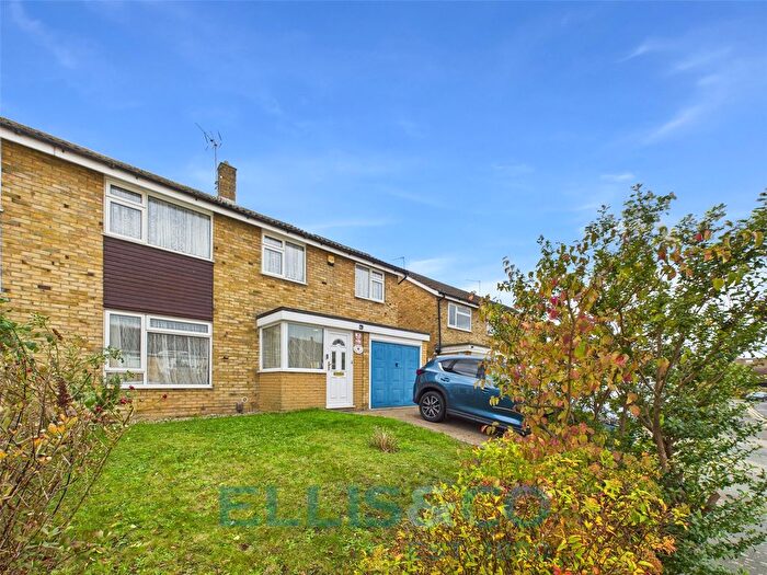 4 Bedroom Semi Detached House For Sale In Royal Avenue, Tonbridge, Kent, TN9