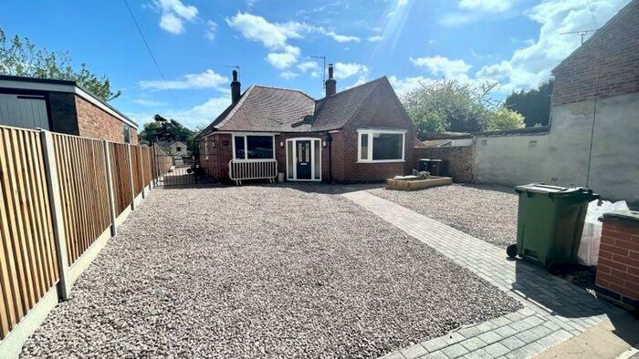 3 Bedroom Detached Bungalow To Rent In Church Side, Shepshed, LE12