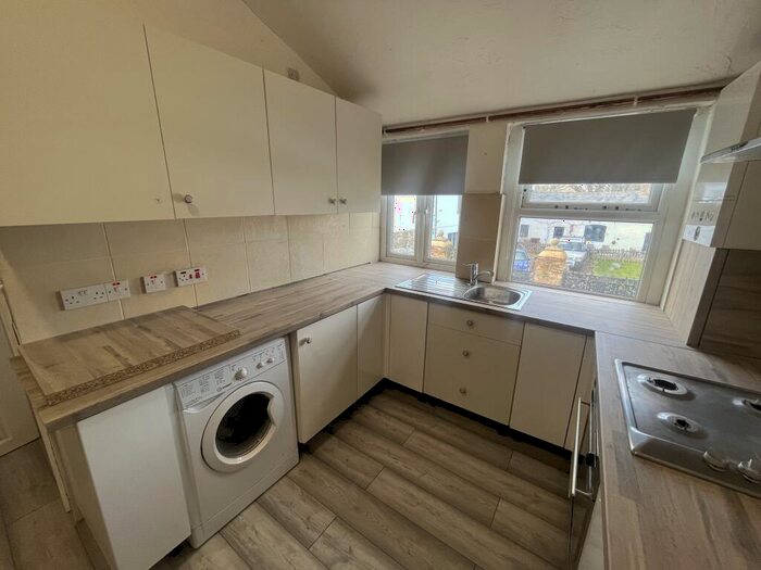 2 Bedroom Apartment To Rent In Grays Lane, March, PE15