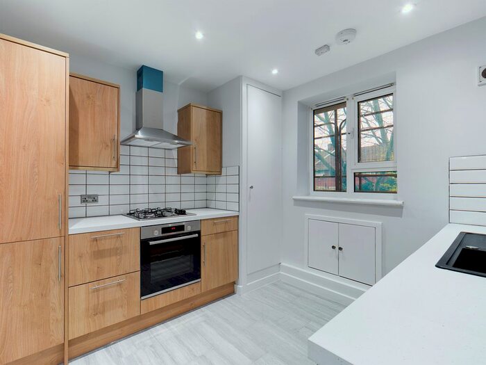 1 Bedroom Flat To Rent In Kingswood Estate, London SE21