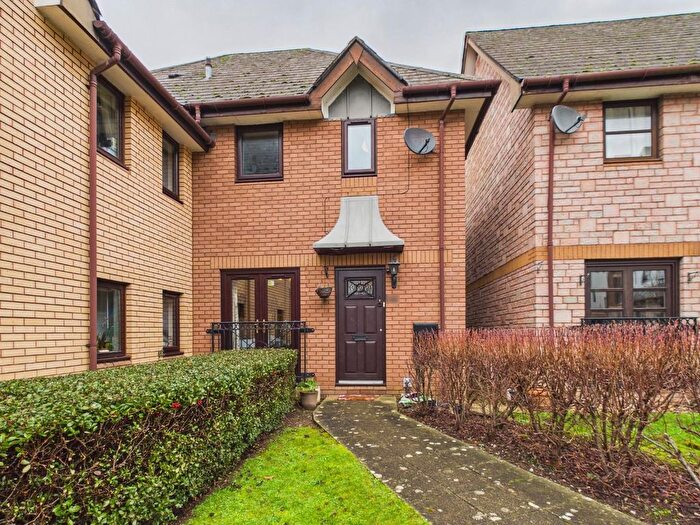 2 Bedroom End Terrace House For Sale In Butlers Walk, Bristol, BS5