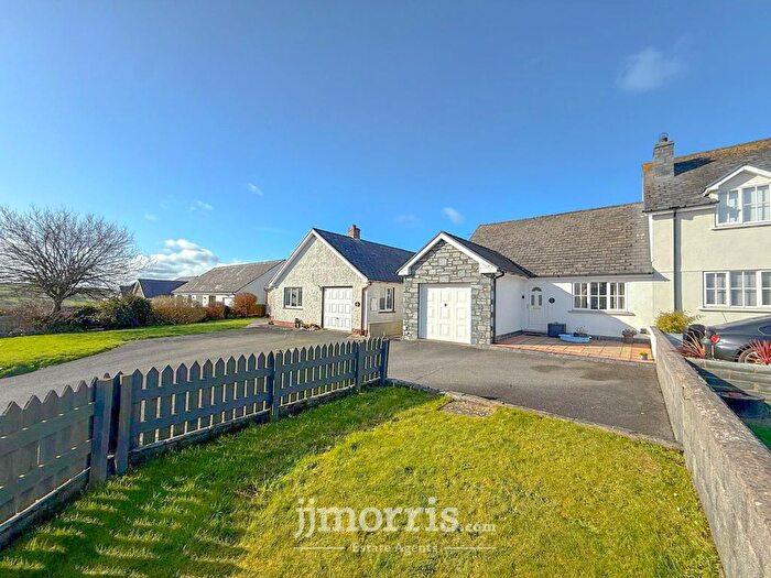 3 Bedroom Semi-Detached House For Sale In Blaenannerch, Cardigan, SA43