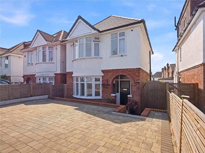 3 Bedroom Detached House For Sale In Langdon Road, Lower Parkstone, Poole, Dorset, BH14