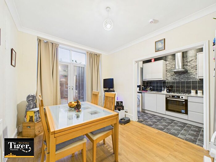 2 Bedroom End Terrace House For Sale In Thursfield Avenue, Blackpool, FY4