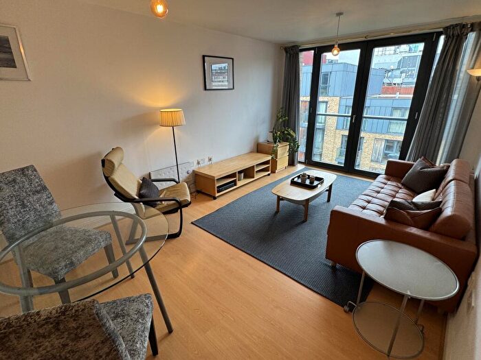 1 Bedroom Apartment To Rent In Southside, St John's Walk, B5
