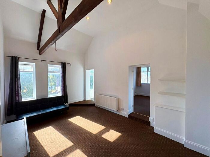 2 Bedroom Flat To Rent In Derby Street, Burton-on-Trent, Staffordshire, DE14