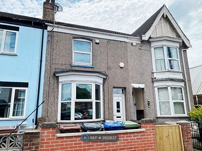 3 Bedroom Terraced House To Rent In David St, Grimsby, DN32