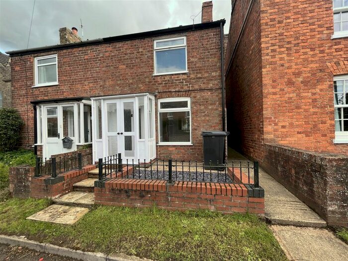 2 Bedroom Cottage To Rent In Main Road, Hundleby, Spilsby, PE23