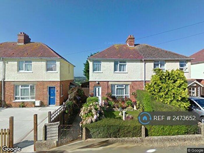 3 Bedroom Semi-Detached House To Rent In Eddington Road, Seaview, PO34