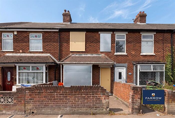 2 Bedroom Terraced House For Sale In Cromwell Road, Grimsby, DN31