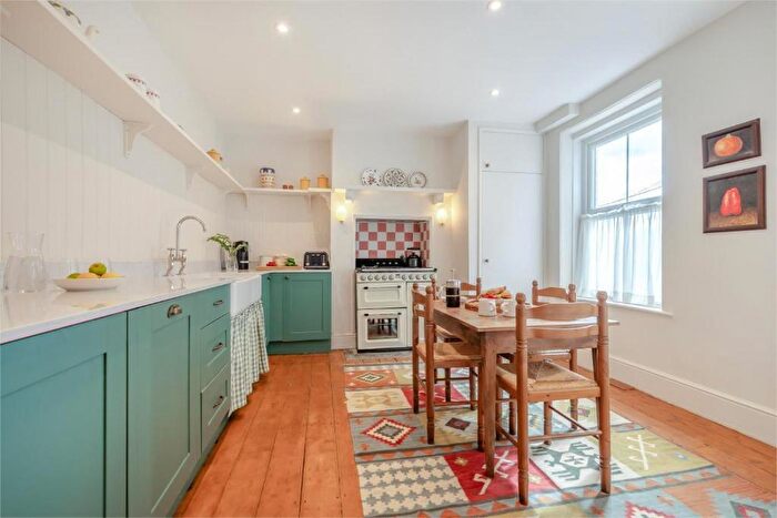 4 Bedroom Terraced House To Rent In Wadebridge, PL27