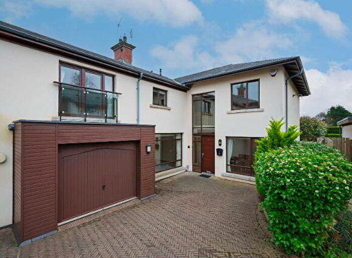4 Bedroom Semi-Detached House For Sale In Downshire Lane, Bangor, BT20