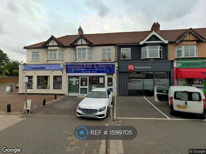 2 Bedroom Flat To Rent In North Street, Romford, RM1