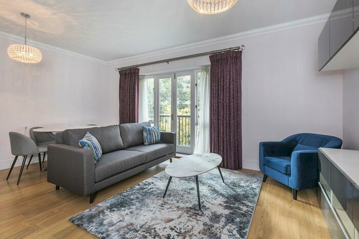 2 Bedroom Flat To Rent In Folgate Street London, E1