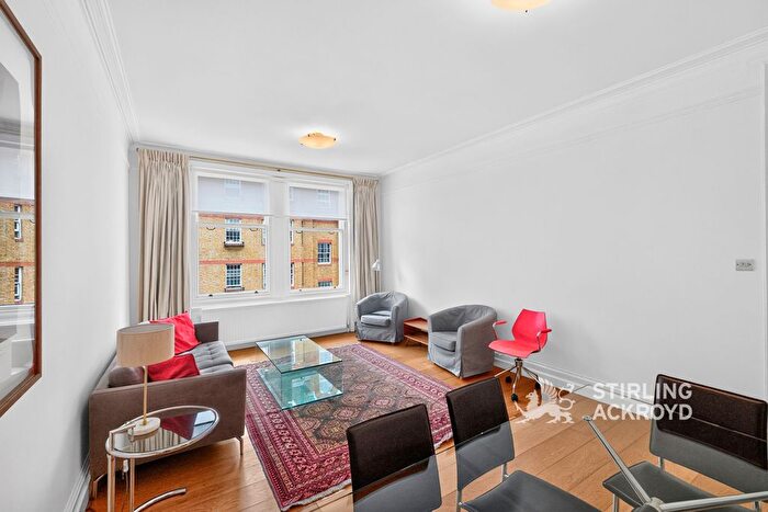 2 Bedroom Flat To Rent In Ridgmount Gardens, London, WC1E