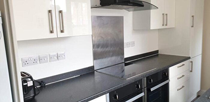 5 Bedroom Terraced House To Rent In Ensuite Room // Last Room // Arboretum Ave, LN2