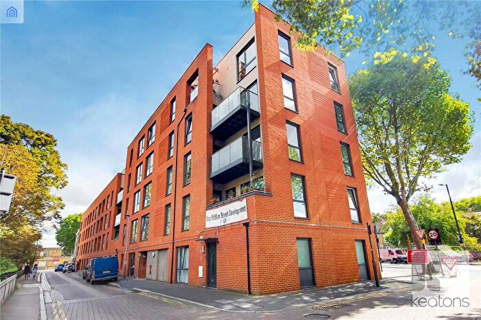 Flat To Rent In Turner House, McMillan Street, London, SE8