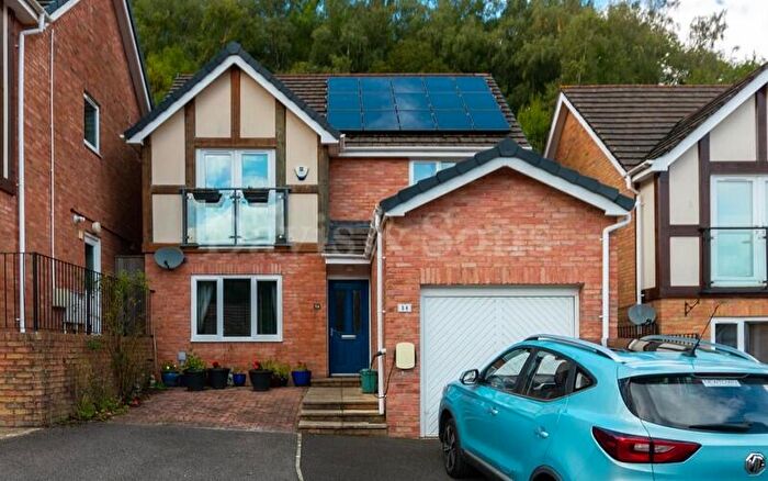 4 Bedroom Detached House For Sale In Woodside Walk, Wattsville, Cross Keys, Newport., NP11