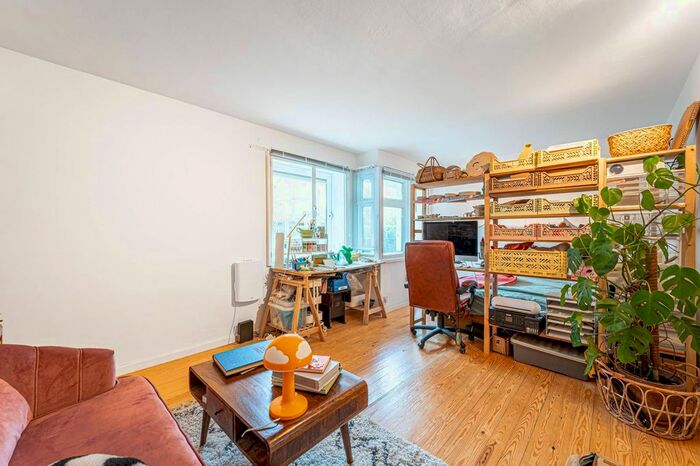 Studio To Rent In Albert Street, Camden, London, NW1