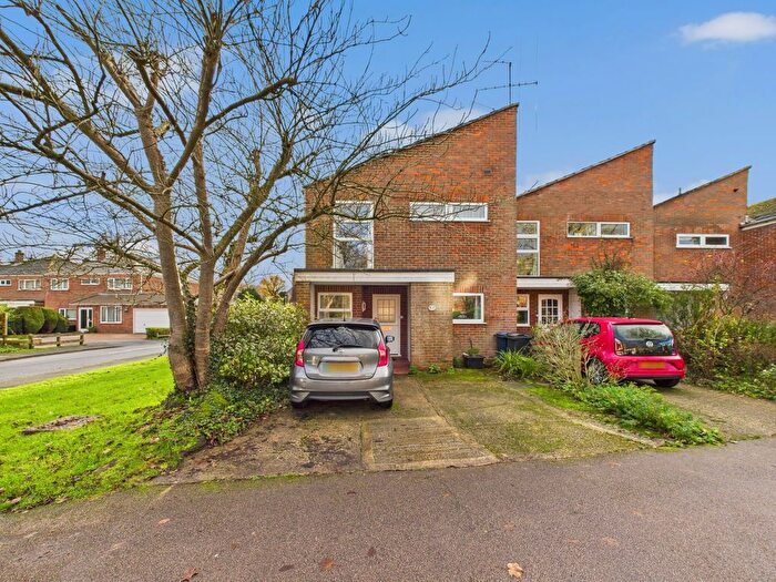 3 Bedroom Semi Detached House For Sale In Meades Lane, Chesham, HP5