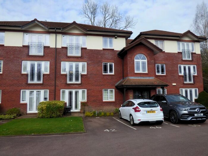 2 Bedroom Apartment To Rent In Carlton Place, Stockport, SK7