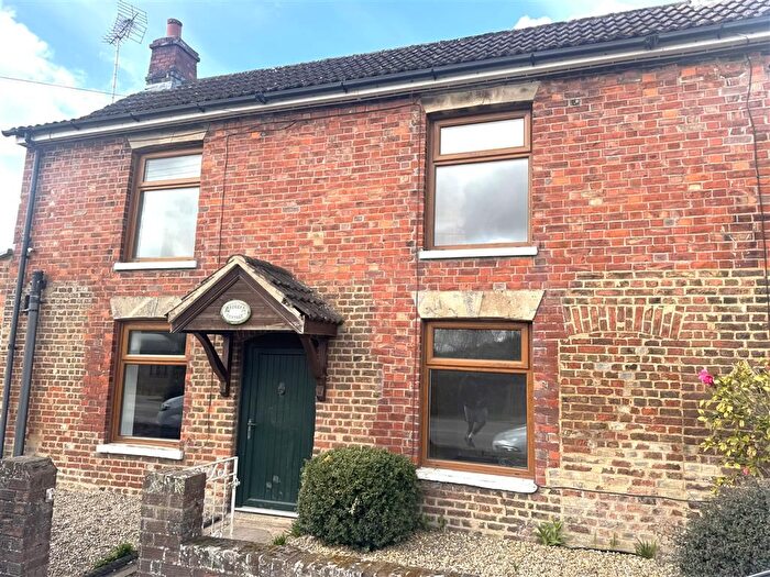 2 Bedroom Cottage To Rent In Wisbech Road, West Walton, Wisbech, PE14