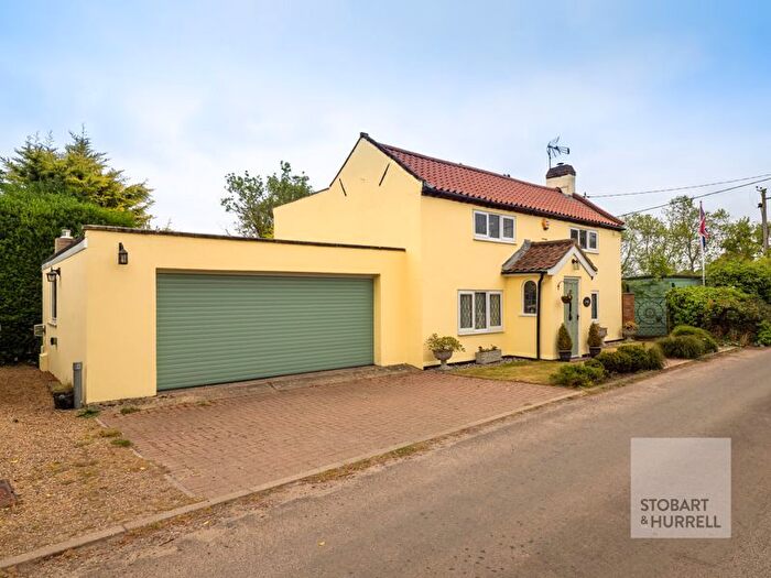 3 Bedroom Detached House For Sale In Wisteria Cottage, Threehammer Common, Neatishead, Norfolk, NR12