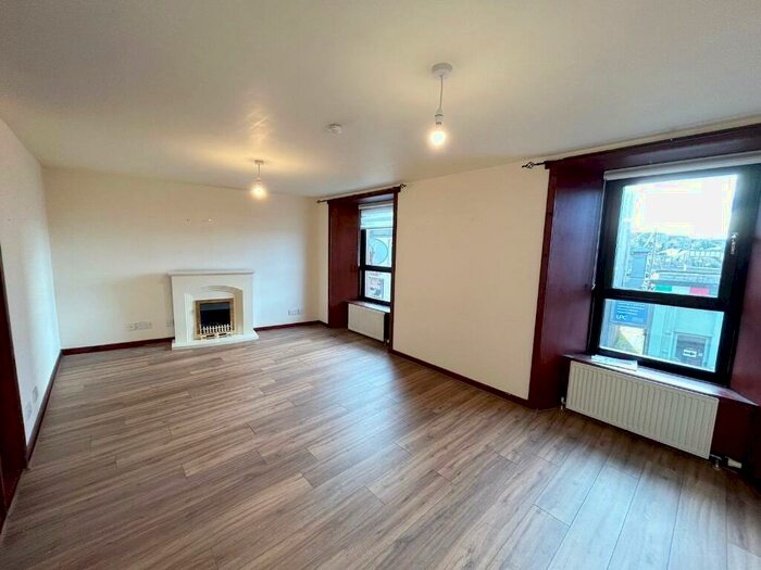 2 Bedroom Flat To Rent In Main Street, Largs, North Ayrshire, KA30