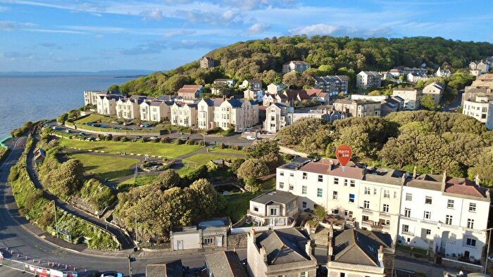 2 Bedroom Flat For Sale In Birnbeck Road, Weston-Super-Mare - Sun Terrace & Sea Views, BS23