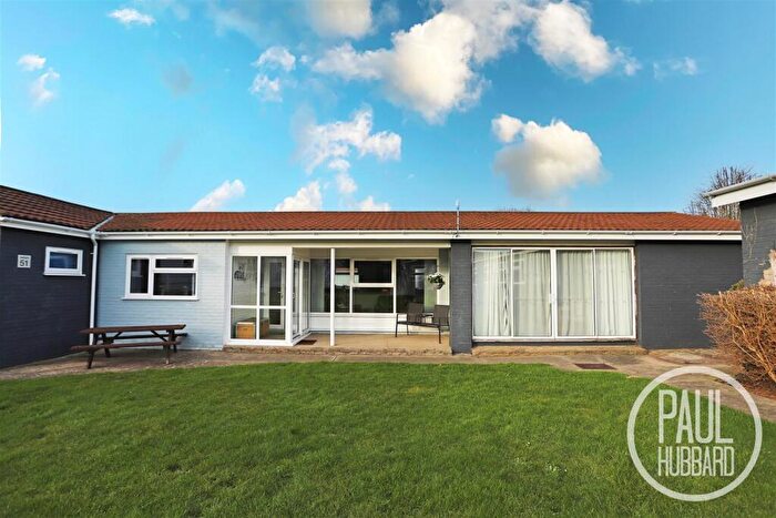 2 Bedroom Chalet For Sale In Marsh Road, Oulton Broad, Suffolk, NR33