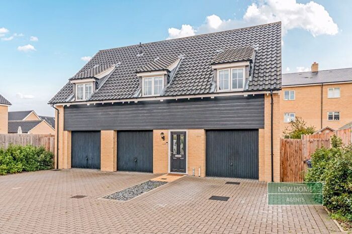 2 Bedroom Maisonette For Sale In Clover Way Melbourn, Royston, SG8