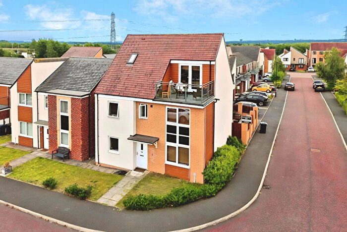5 Bedroom Detached House For Sale In Elmwood Park Gardens, Newcastle Upon Tyne, NE13