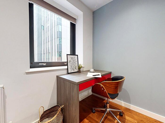 2 Bedroom Apartment To Rent In Apt, Havana Residence #, LS2