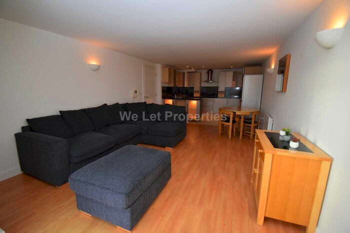 2 Bedroom Flat To Rent In , Whitworth Street West, M1