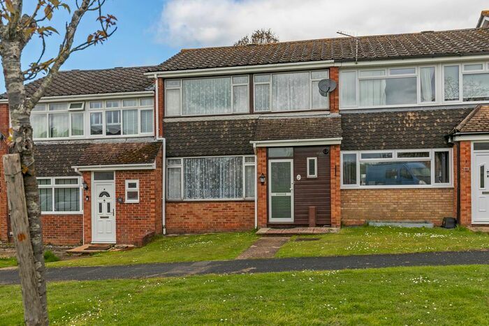 3 Bedroom Terraced House To Rent In Fraser Road, Kings Worthy, Winchester, SO23