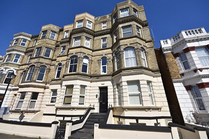 1 Bedroom Flat For Sale In Arthur Road, Margate, CT9