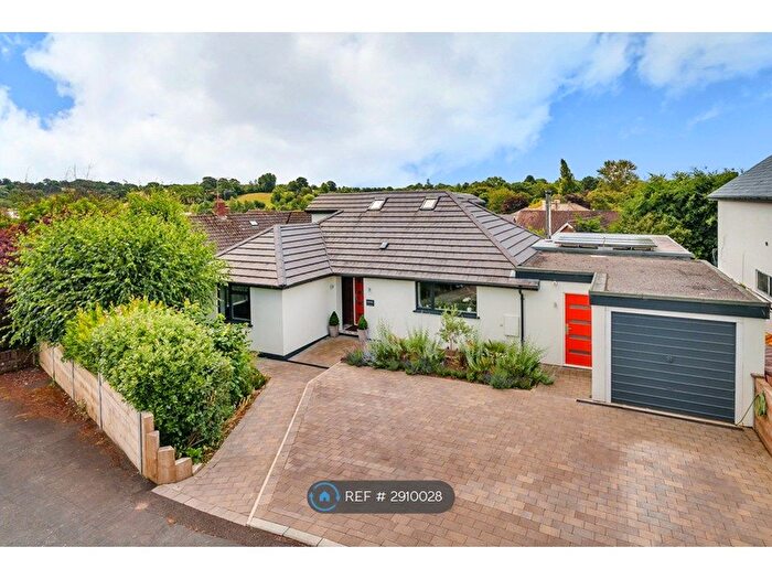 4 Bedroom Detached House To Rent In Birch Road, Lympstone, EX8