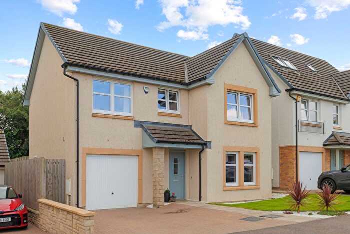 4 Bedroom Detached House For Sale In John Place, Dunfermline, KY11