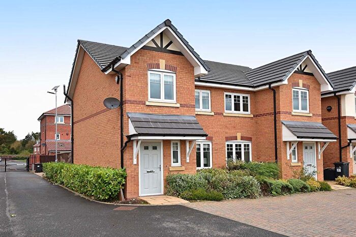 3 Bedroom Semi-Detached House For Sale In Dexter Place, Chelford, SK11