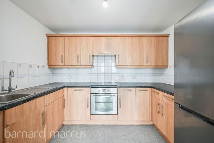 2 Bedroom Flat To Rent In London Road, Croydon, CR0