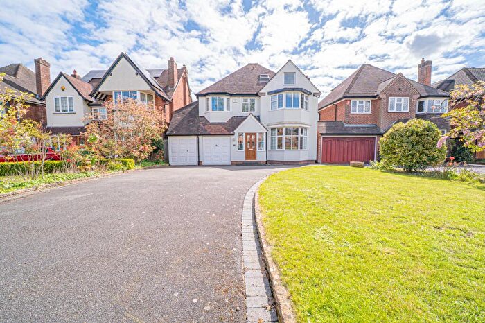 4 Bedroom Detached House For Sale In Mirfield Road, Solihull, B91