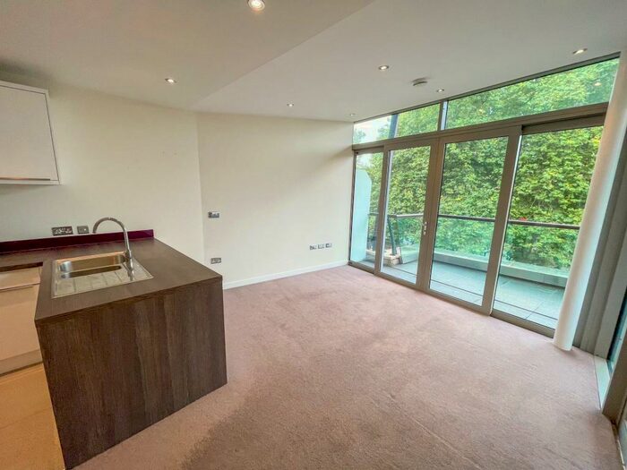 2 Bedroom Apartment To Rent In Waterside North, Lincoln, LN2