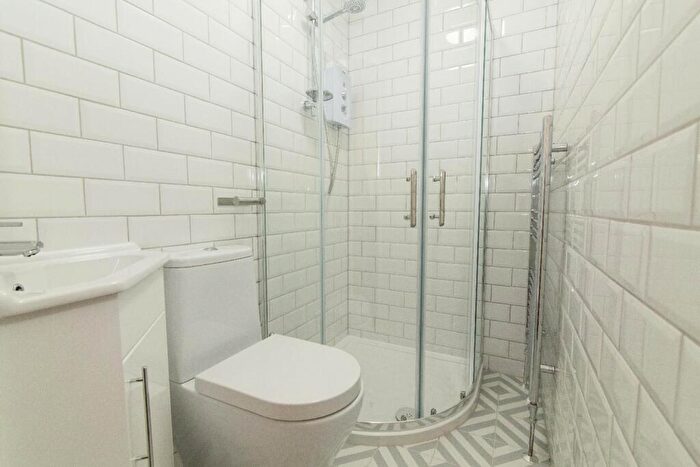 5 Bedroom House To Rent In Claude Street, Dunkirk, Nottingham, Nottinghamshire, NG7