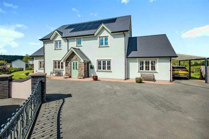 4 Bedroom Detached House For Sale In Caerwgan, Aberbanc, Llandysul, Ceredigion, SA44