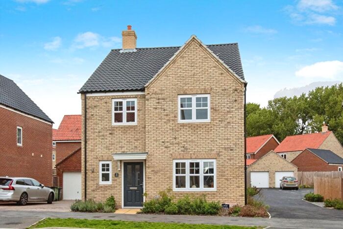 4 Bedroom Detached House For Sale In Sovereign Way, Thetford, IP24