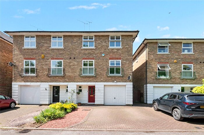 4 Bedroom Semi-Detached House For Sale In Jacks Lane, Harefield, Uxbridge, UB9