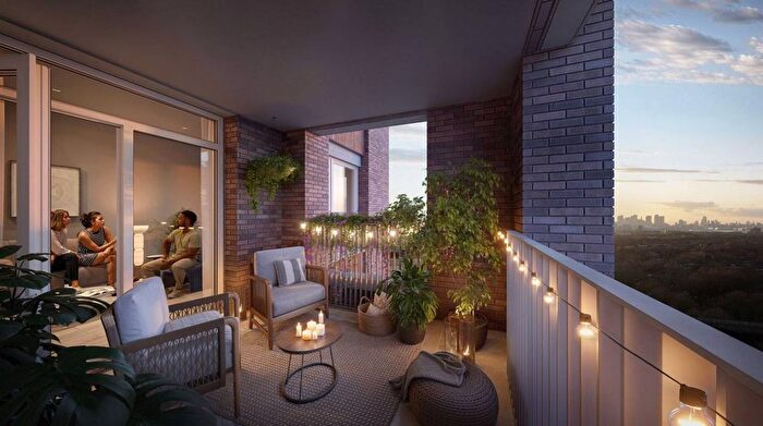 1 Bedroom Flat For Sale In Southmere, Abbey Wood, SE2