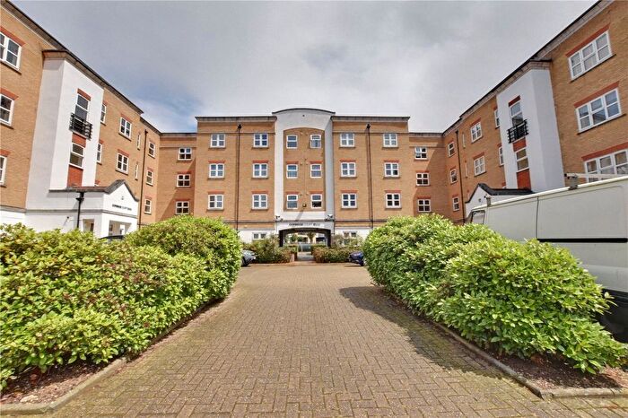 2 Bedroom Flat To Rent In Corbidge Court, Glaisher Street, Deptford, London, SE8