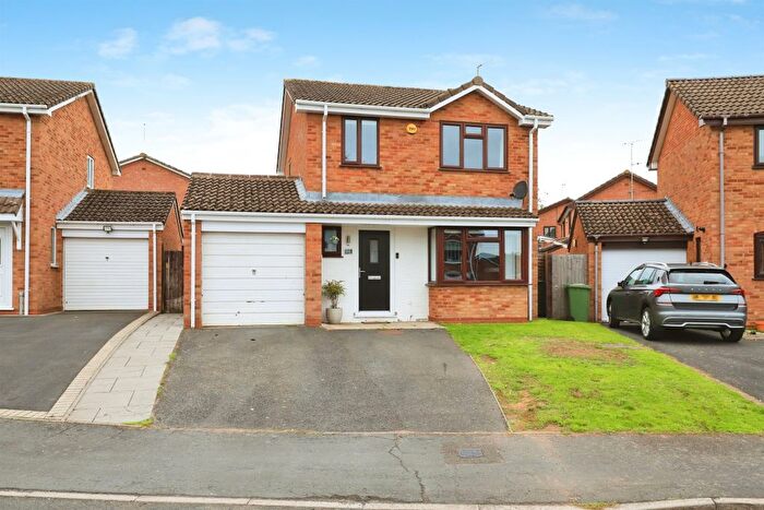 3 Bedroom Detached House For Sale In Chaffinch Drive, Kidderminster, DY10
